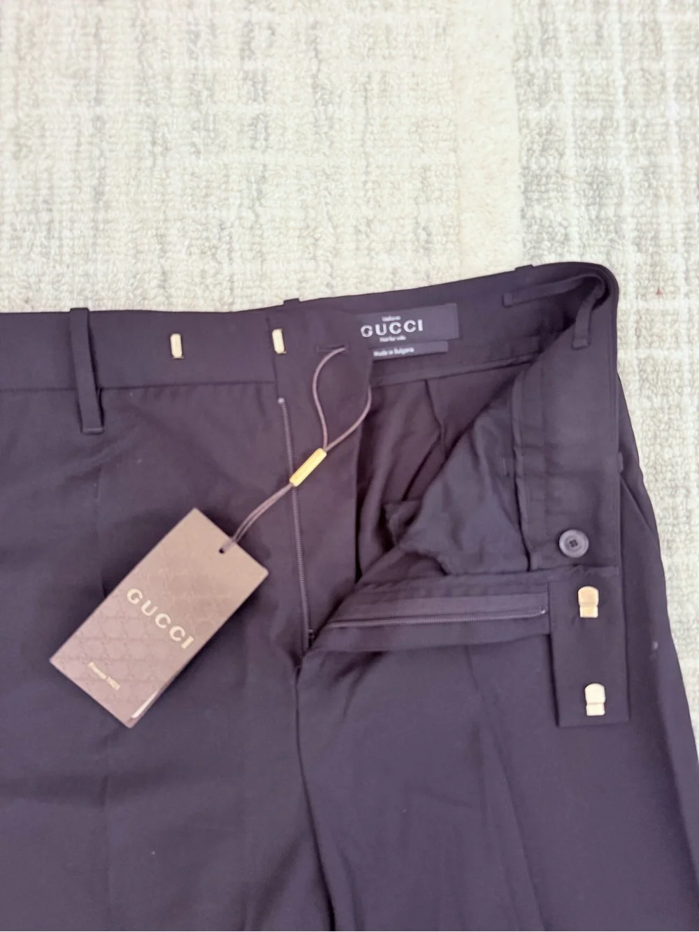 Gucci classic black